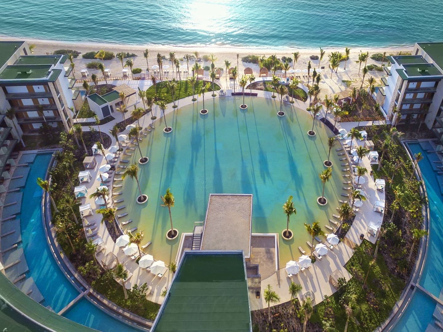 Los 10 Mejores Hoteles para Adultos en Cancun 2024